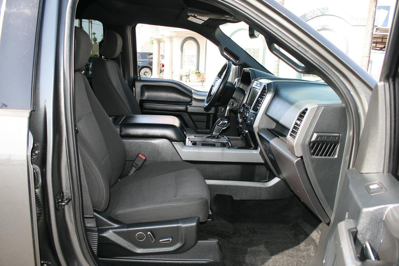 Ford F-150 XLT 2WD SuperCrew 5.5' Box 2017