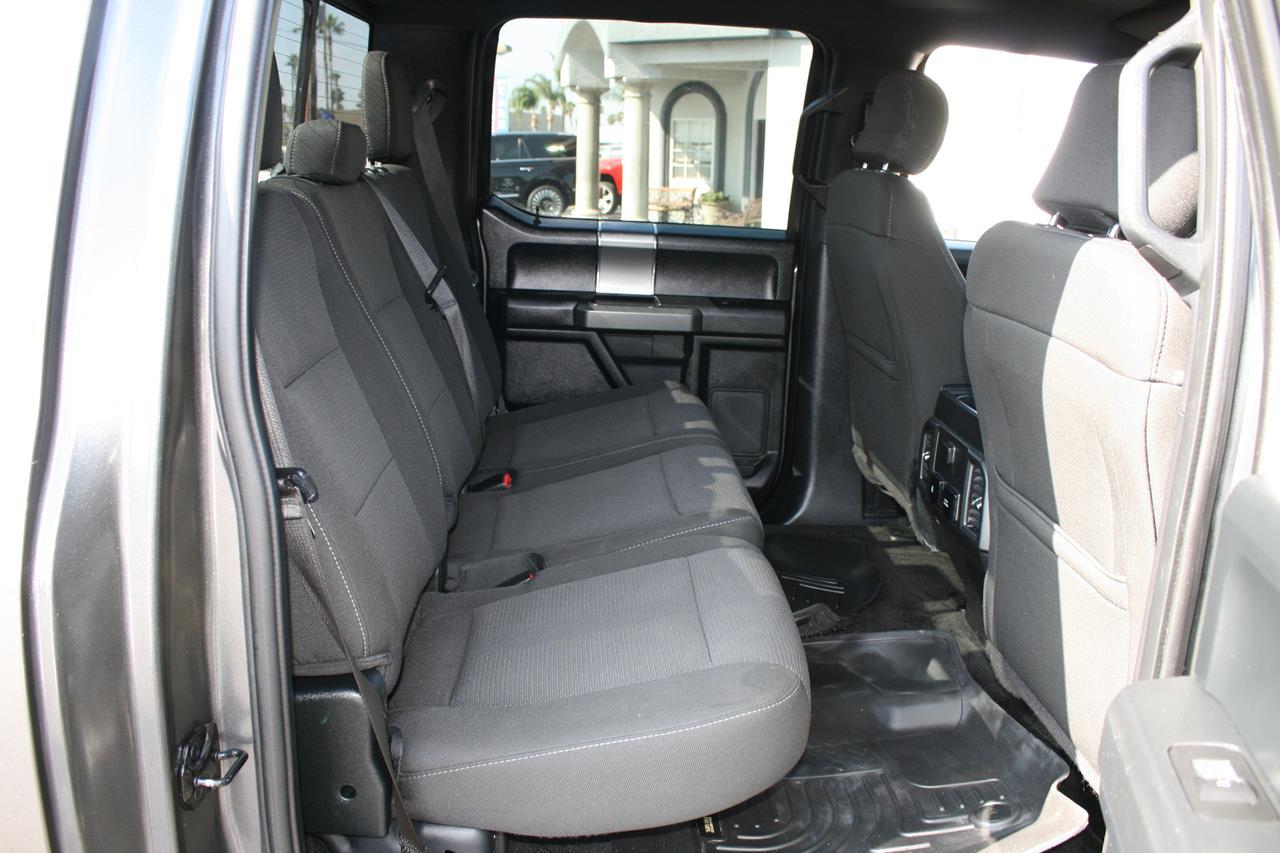 Ford F-150 XLT 2WD SuperCrew 5.5' Box 2017