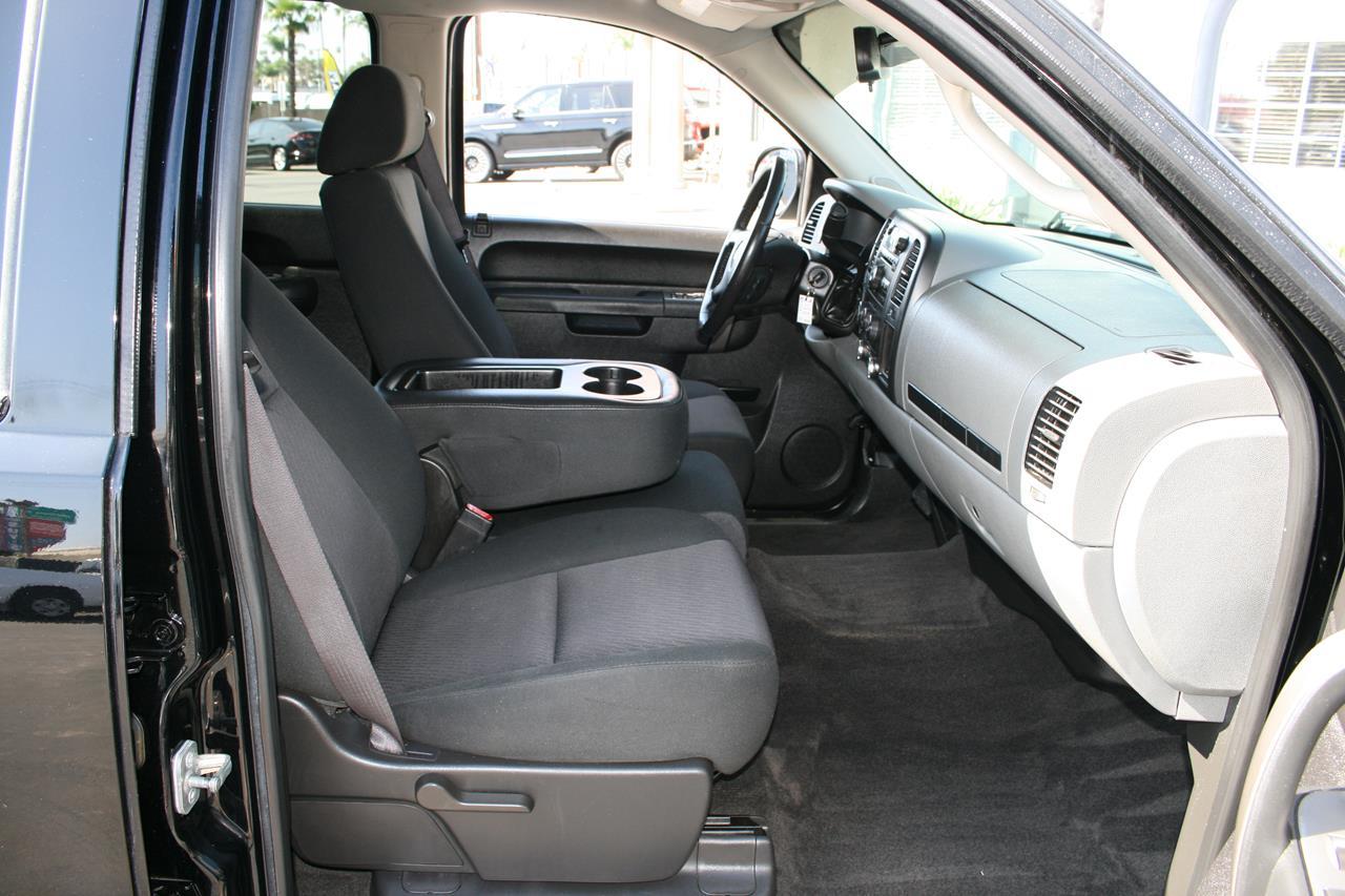 Chevrolet Silverado 1500 2WD Crew Cab 143.5" LS 2012