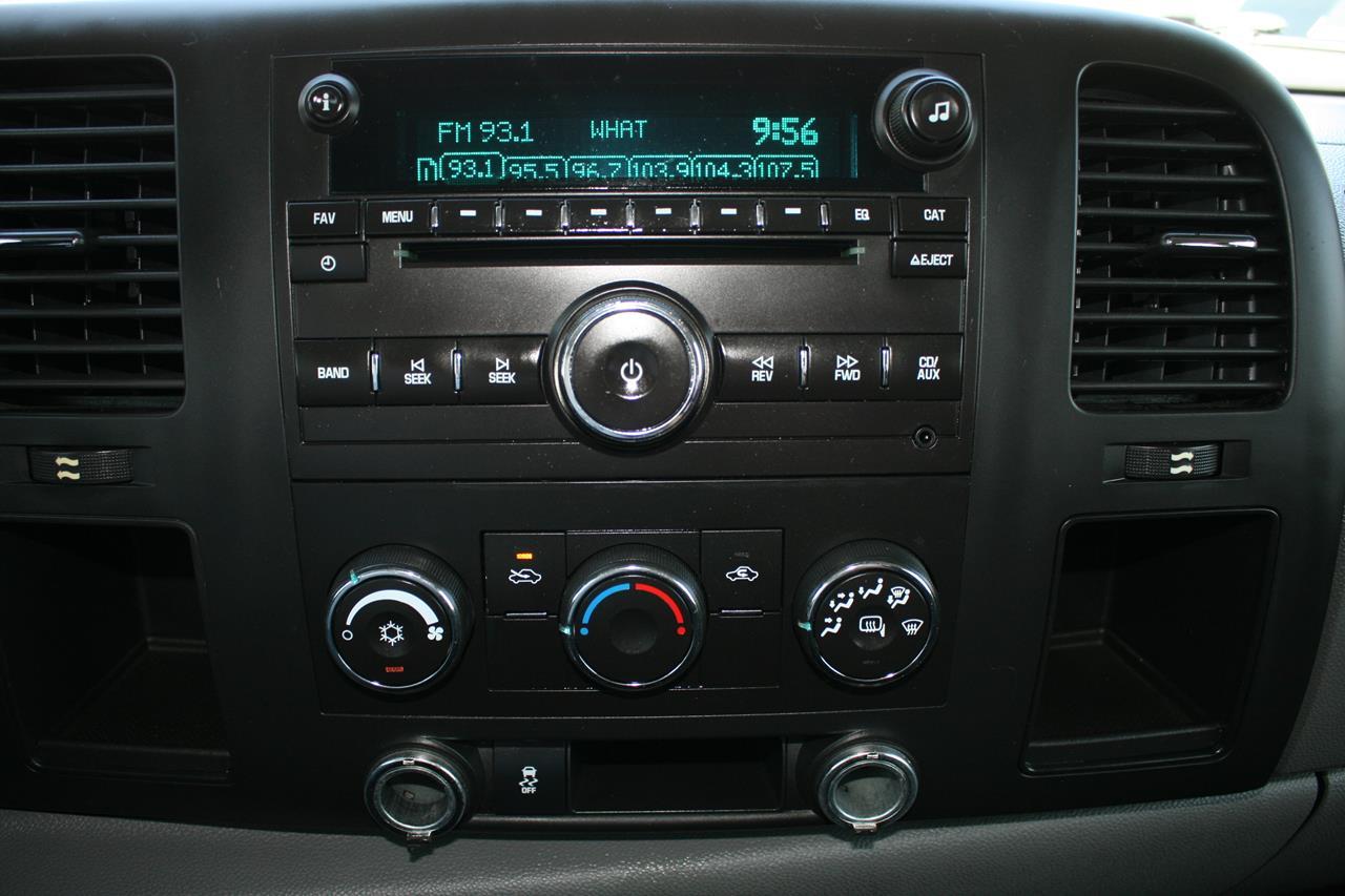 Chevrolet Silverado 1500 2WD Crew Cab 143.5" LS 2012