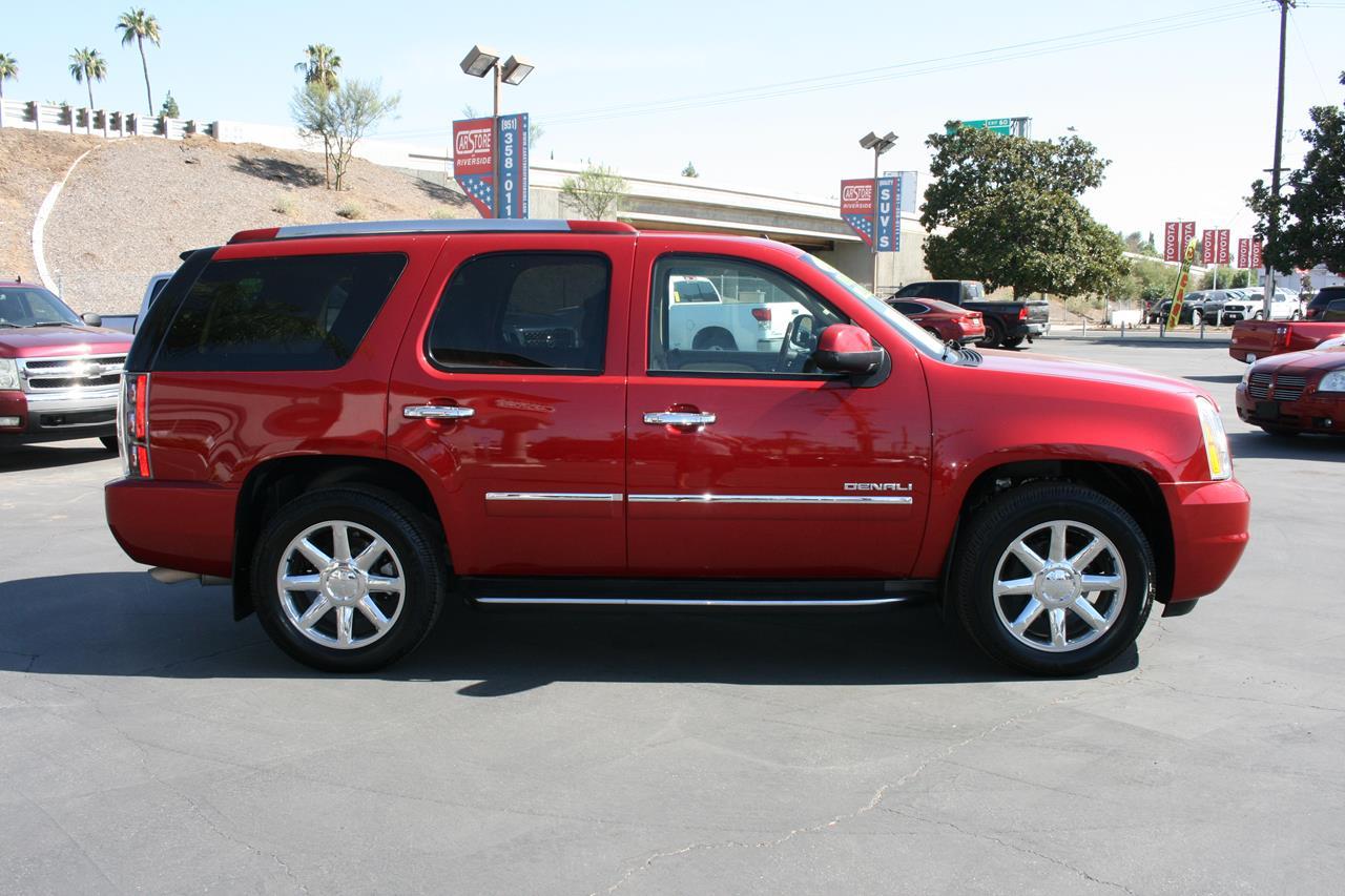GMC Yukon 2WD 4dr 1500 Denali 2013