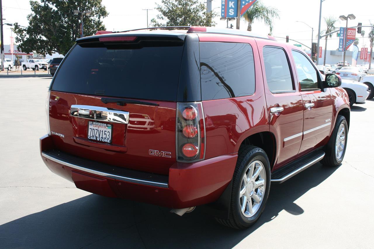 GMC Yukon 2WD 4dr 1500 Denali 2013