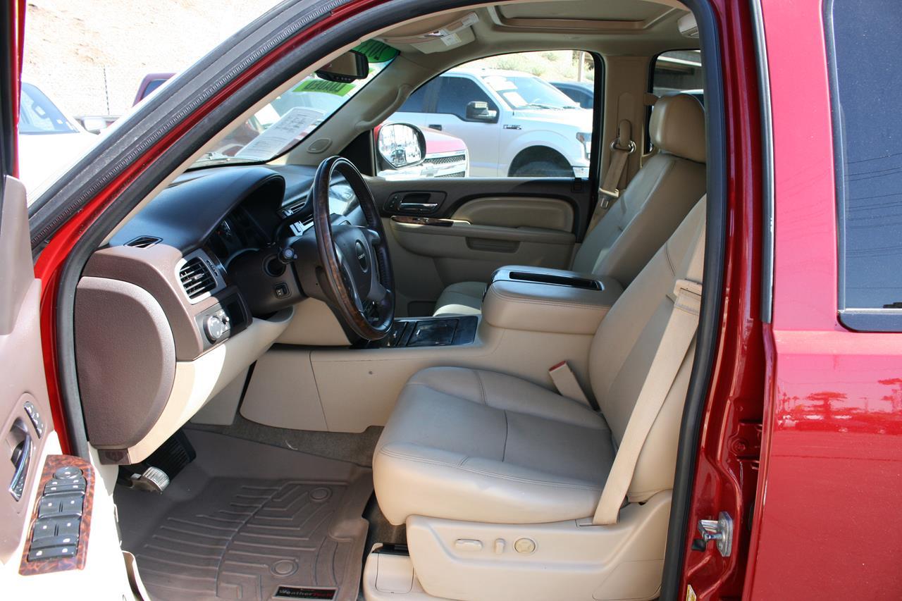 GMC Yukon 2WD 4dr 1500 Denali 2013