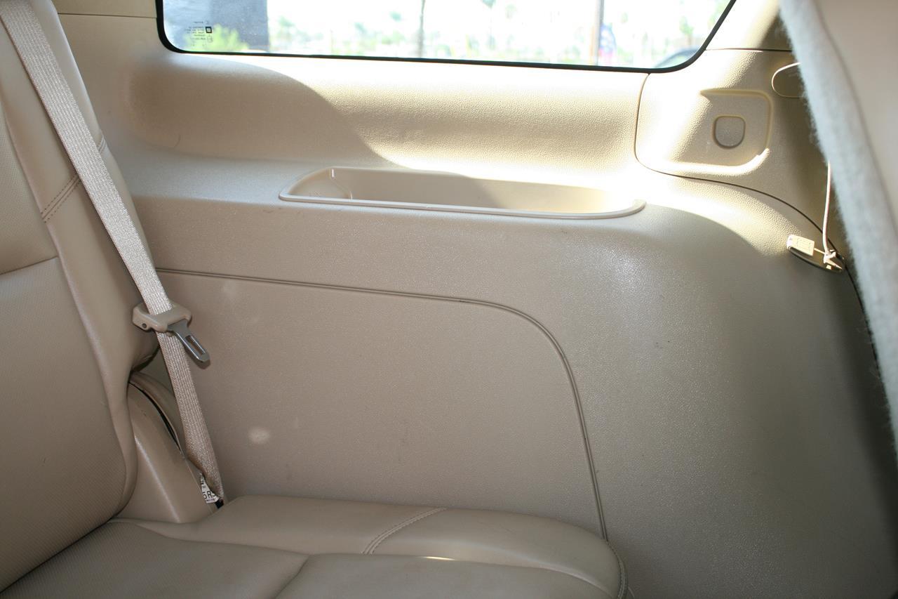 GMC Yukon 2WD 4dr 1500 Denali 2013