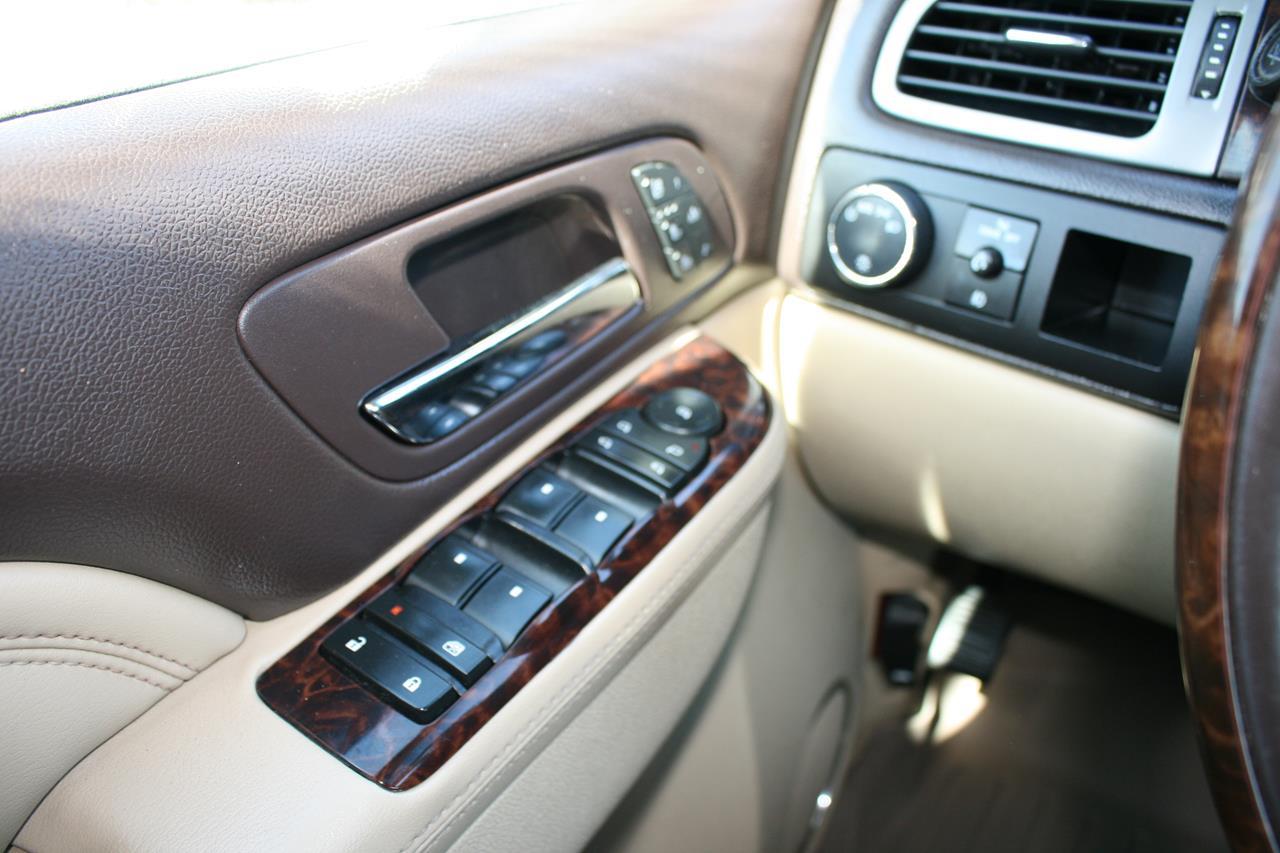 GMC Yukon 2WD 4dr 1500 Denali 2013