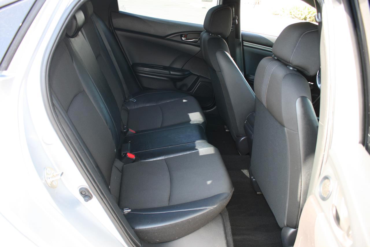 Honda Civic Hatchback Sport CVT 2021