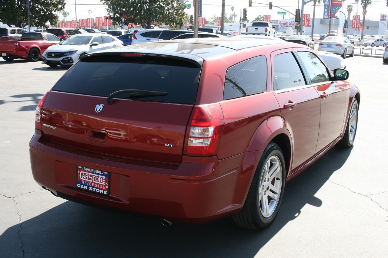 Dodge Magnum 4dr Wgn R/T RWD 2005