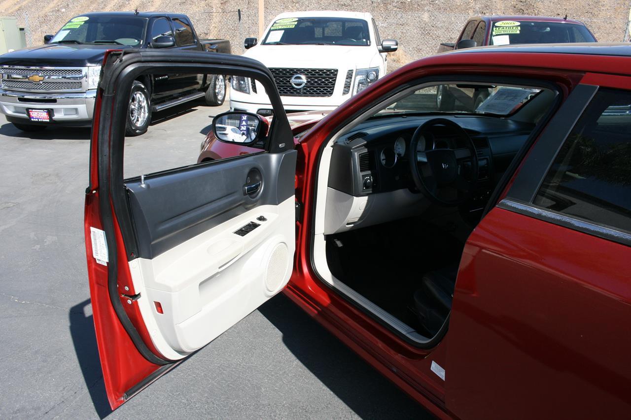 Dodge Magnum 4dr Wgn R/T RWD 2005