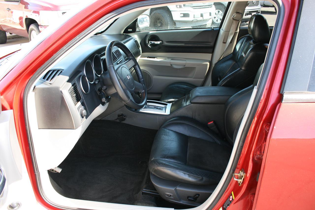 Dodge Magnum 4dr Wgn R/T RWD 2005