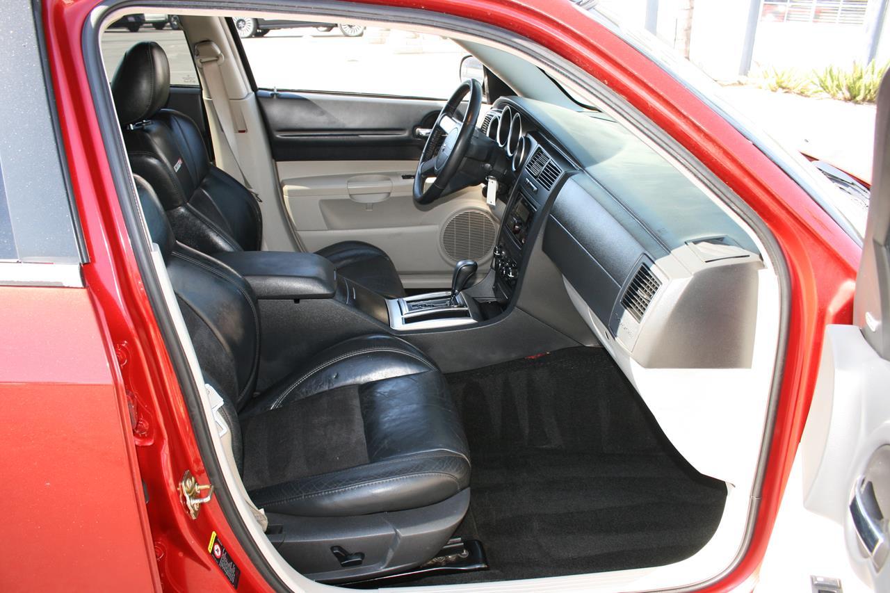 Dodge Magnum 4dr Wgn R/T RWD 2005