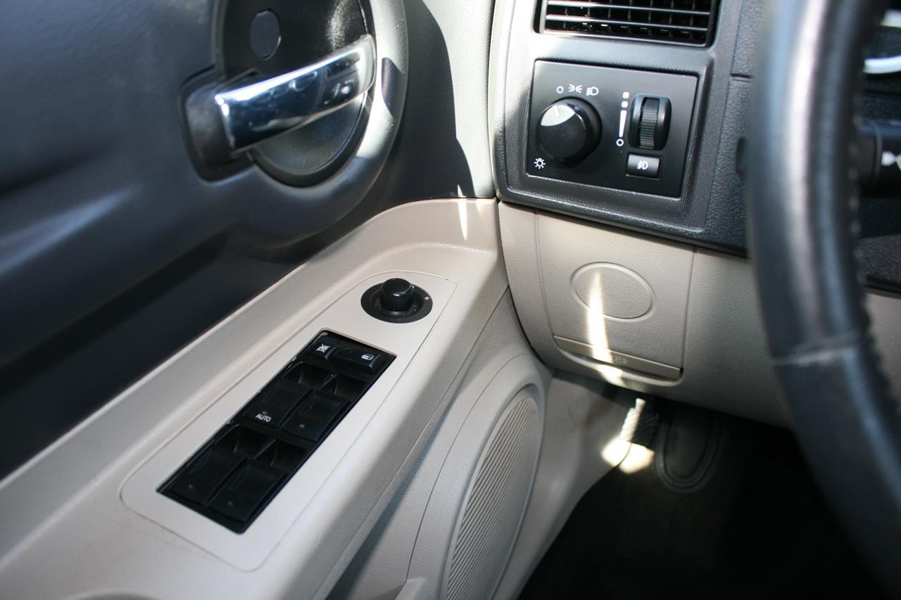 Dodge Magnum 4dr Wgn R/T RWD 2005