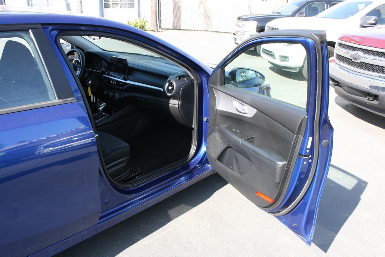 Kia Forte LXS IVT 2022