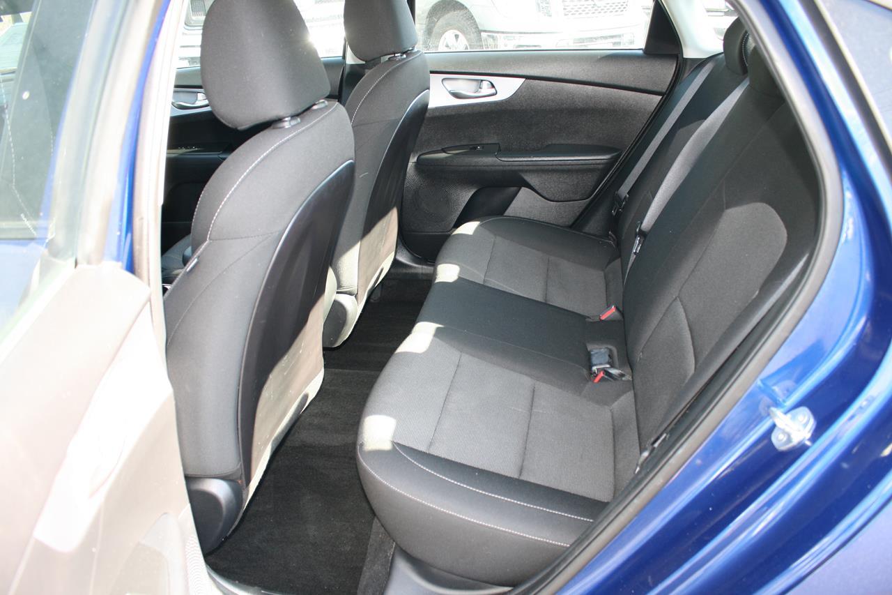 Kia Forte LXS IVT 2022