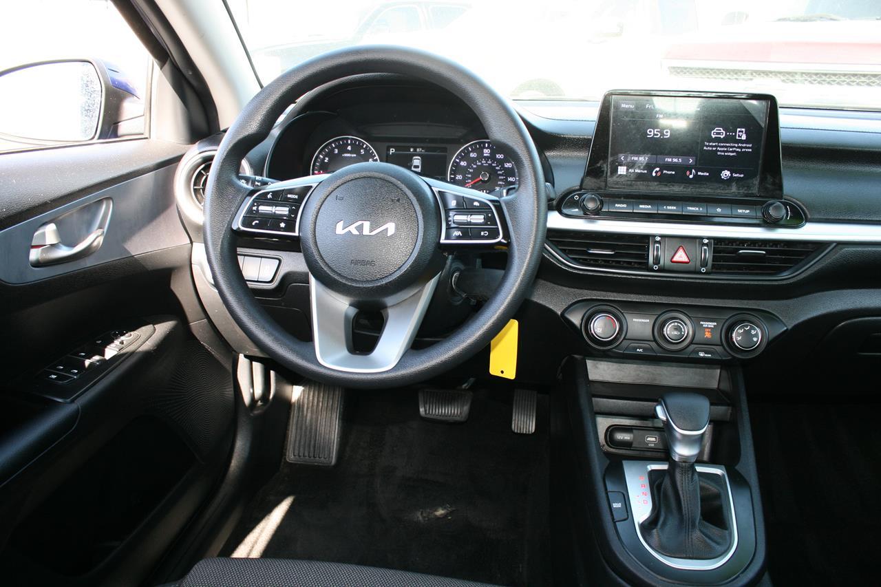 Kia Forte LXS IVT 2022