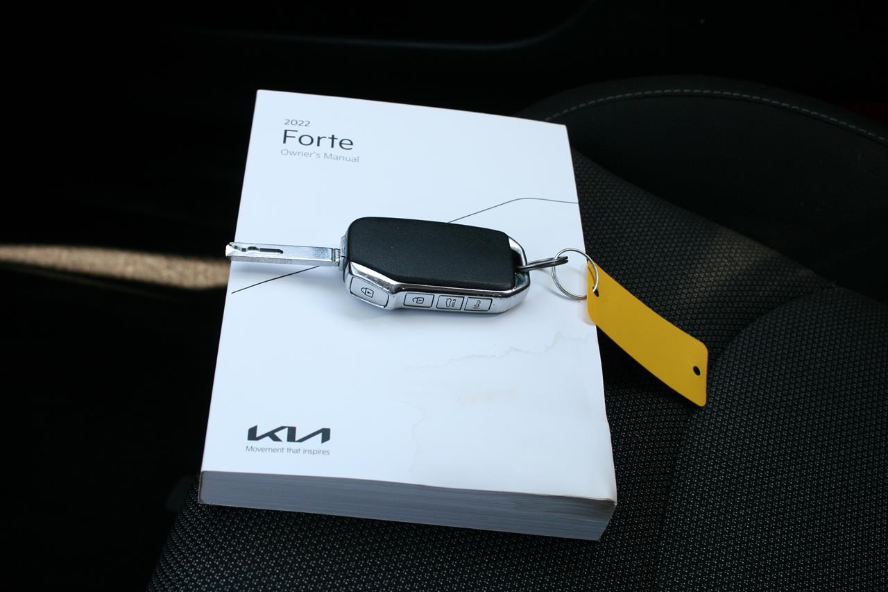 Kia Forte LXS IVT 2022