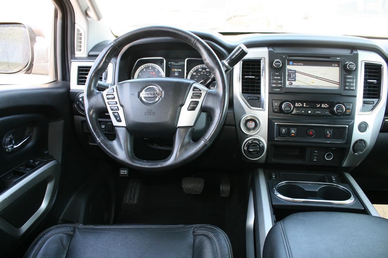 Nissan Titan 4x4 Crew Cab SV 2018