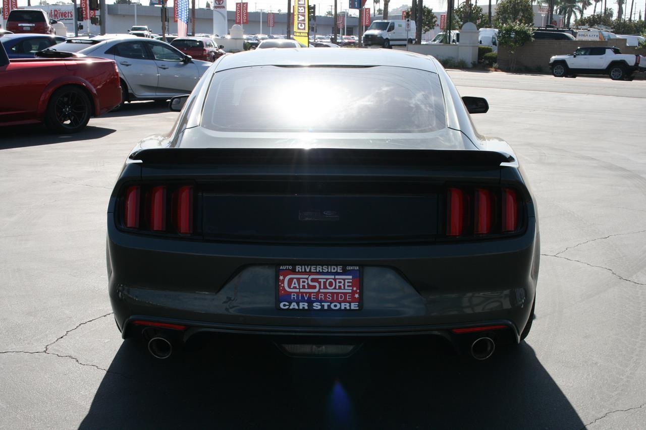 Ford Mustang 2dr Fastback V6 2016
