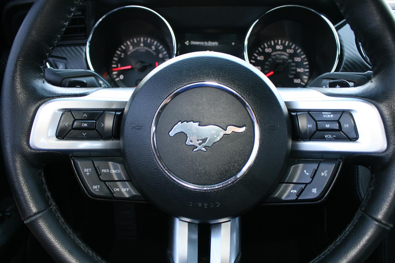 Ford Mustang 2dr Fastback V6 2016