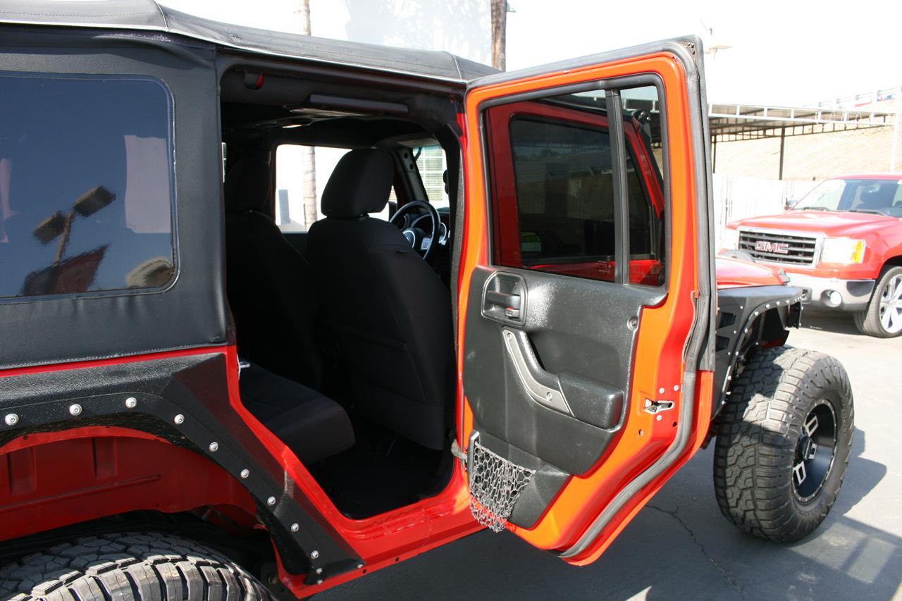 Jeep Wrangler JK Unlimited Sport S 4x4 2018