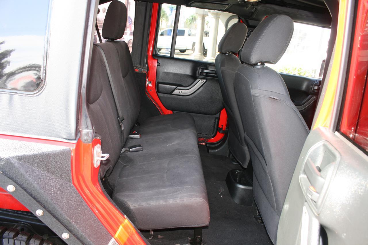 Jeep Wrangler JK Unlimited Sport S 4x4 2018