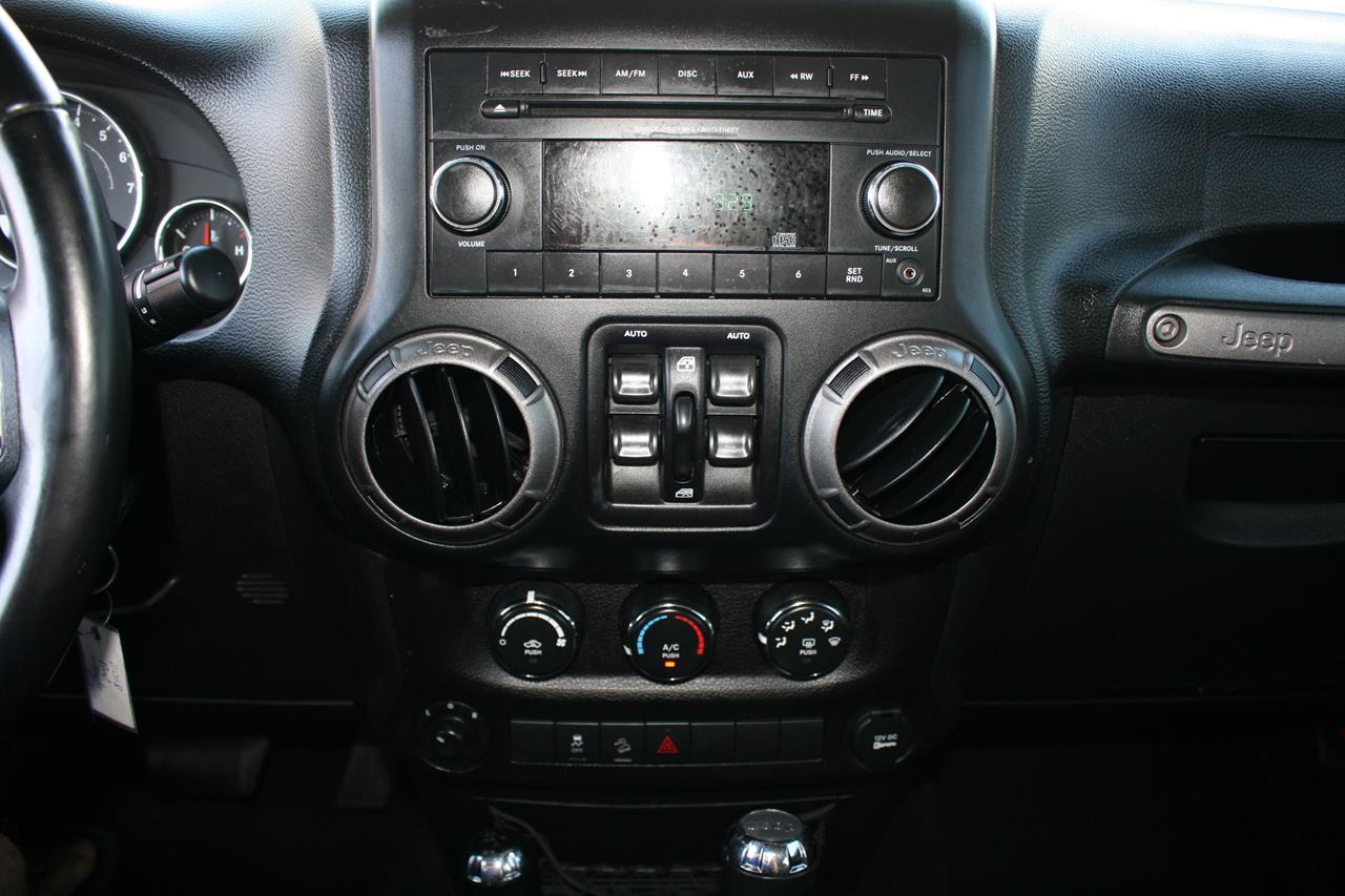 Jeep Wrangler JK Unlimited Sport S 4x4 2018