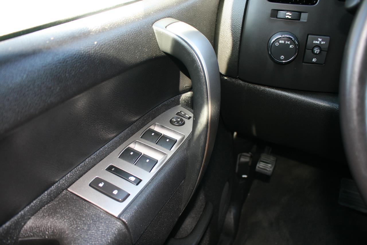 GMC Sierra 1500 2WD Crew Cab 143.5" SLE 2011