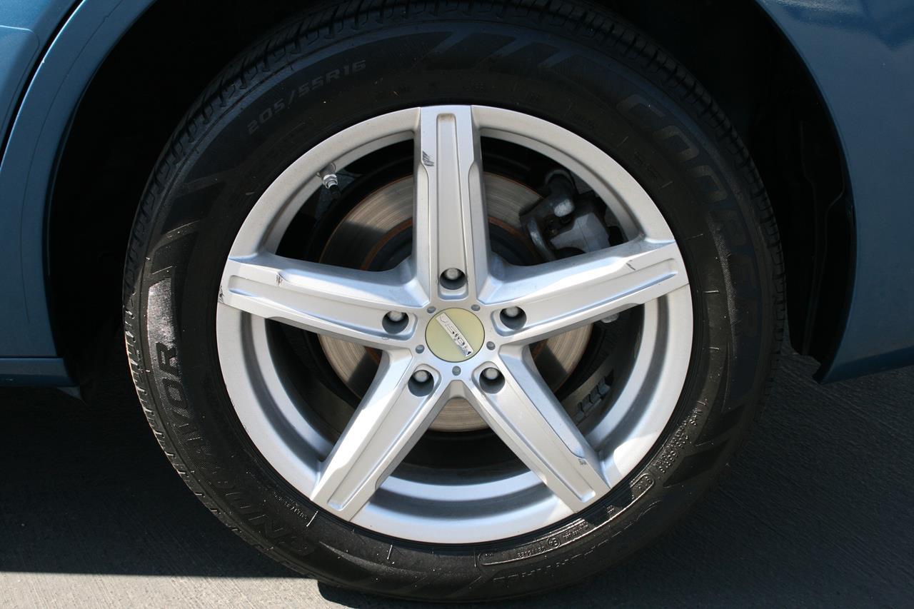 Scion xB 5dr Wgn Auto (Natl) 2015