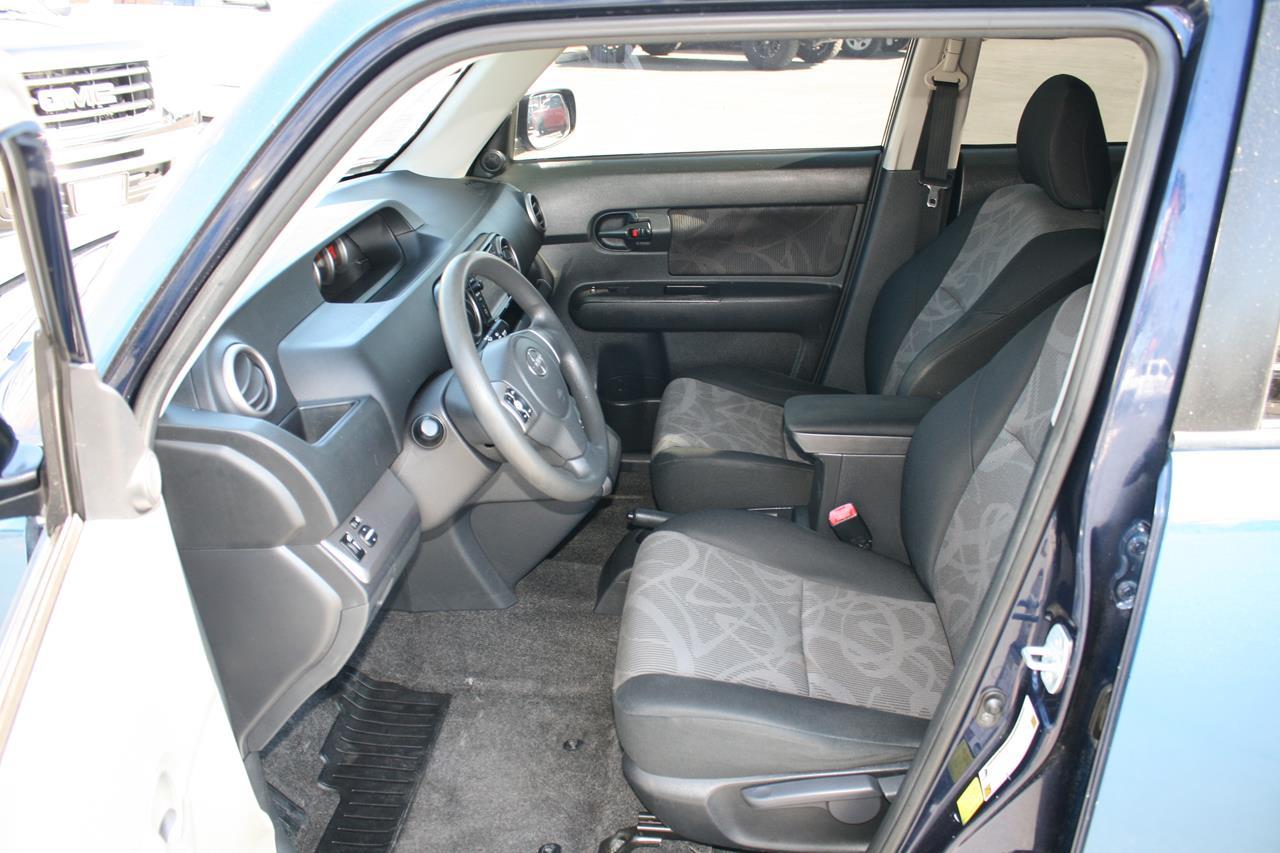 Scion xB 5dr Wgn Auto (Natl) 2015