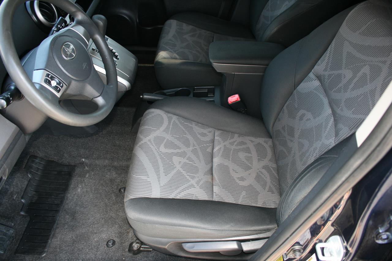 Scion xB 5dr Wgn Auto (Natl) 2015