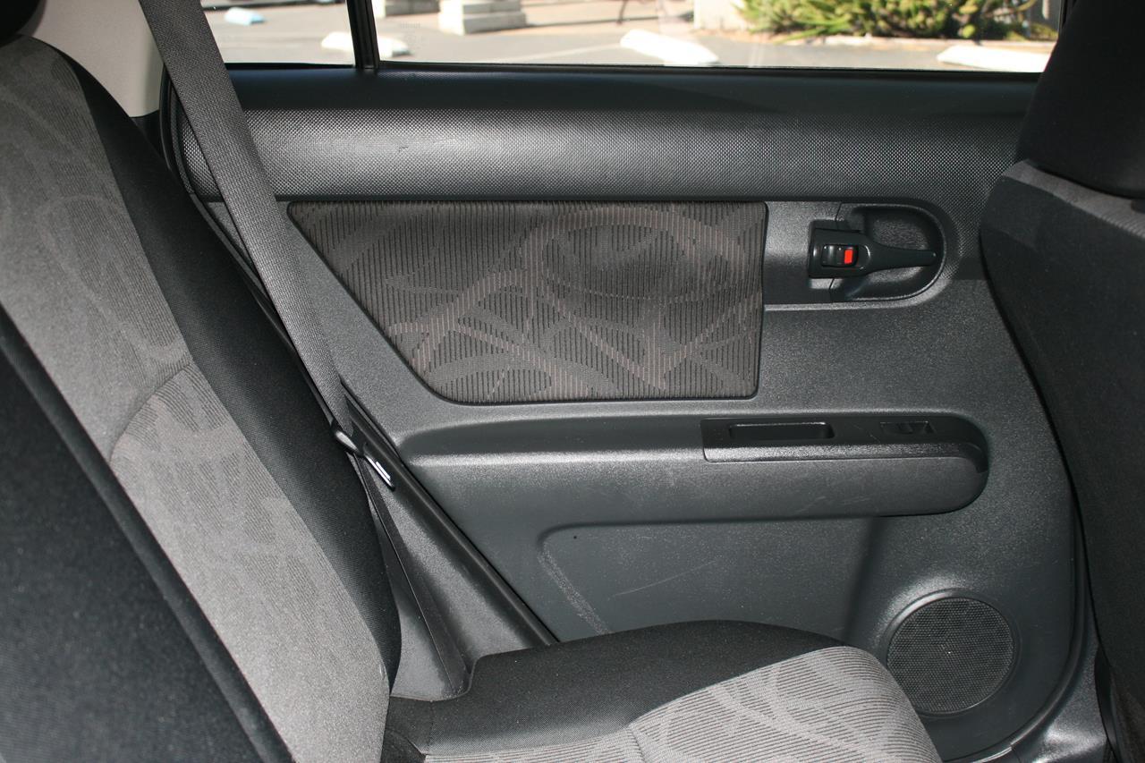 Scion xB 5dr Wgn Auto (Natl) 2015