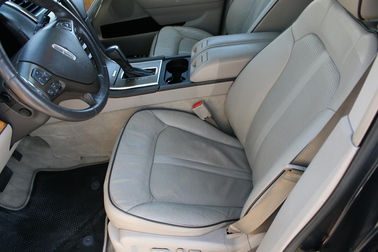 Lincoln MKX AWD 4dr 2013