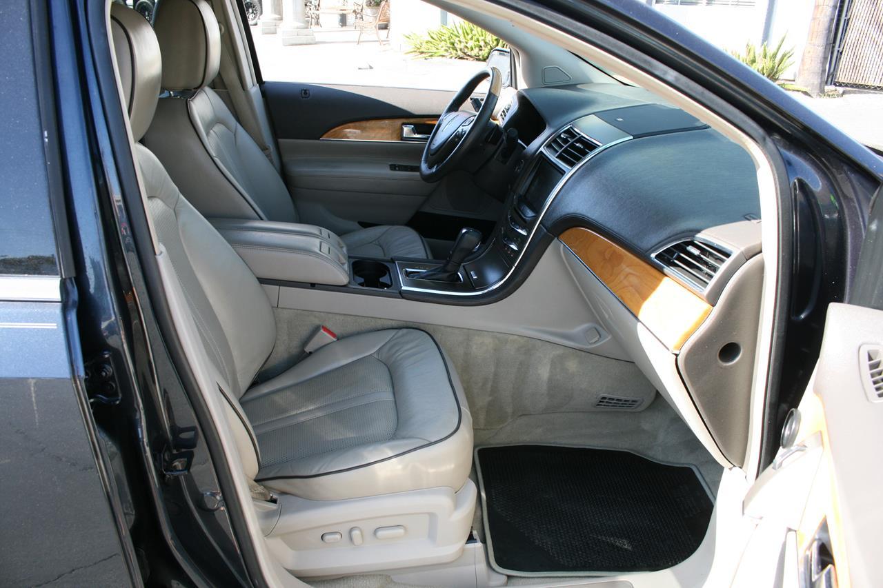 Lincoln MKX AWD 4dr 2013