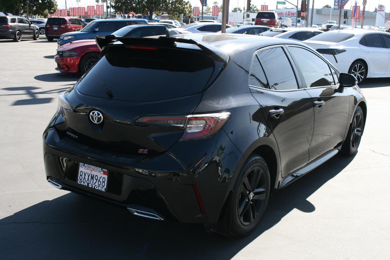 Toyota Corolla Hatchback SE CVT (Natl) 2019