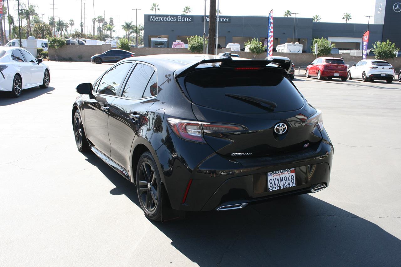 Toyota Corolla Hatchback SE CVT (Natl) 2019