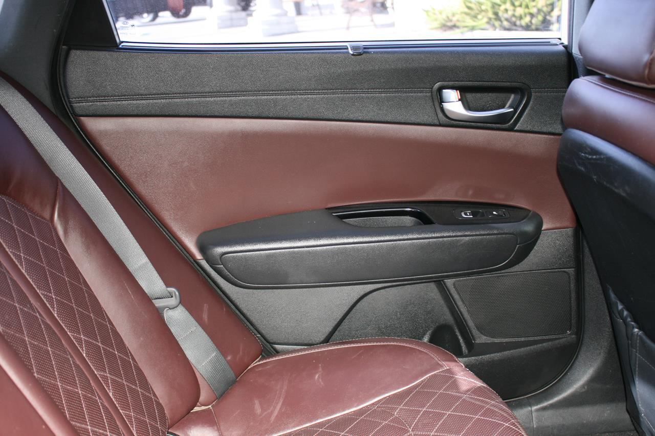 Kia Optima 4dr Sdn SXL Turbo 2016