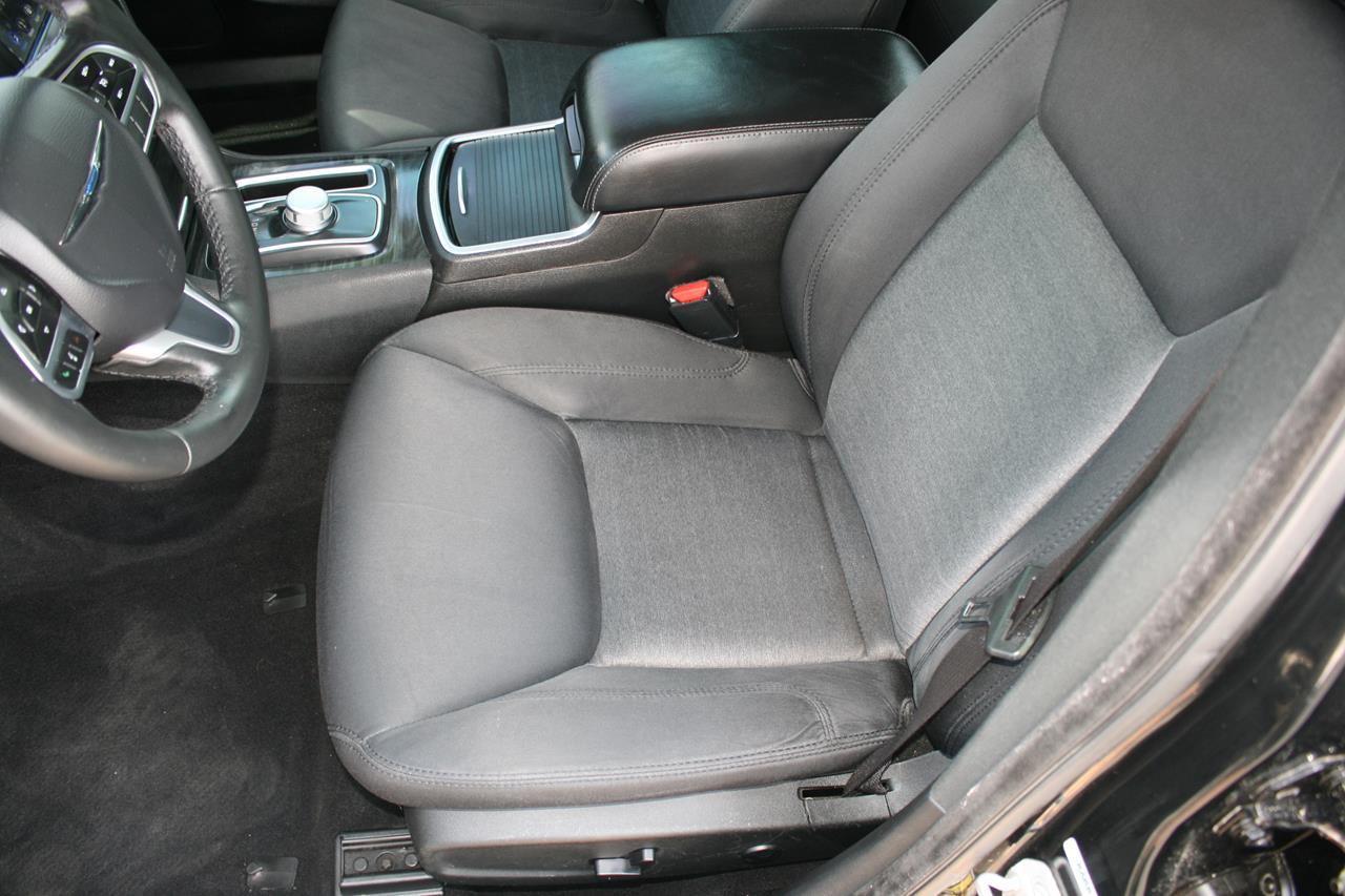 Chrysler 300 Touring RWD 2019