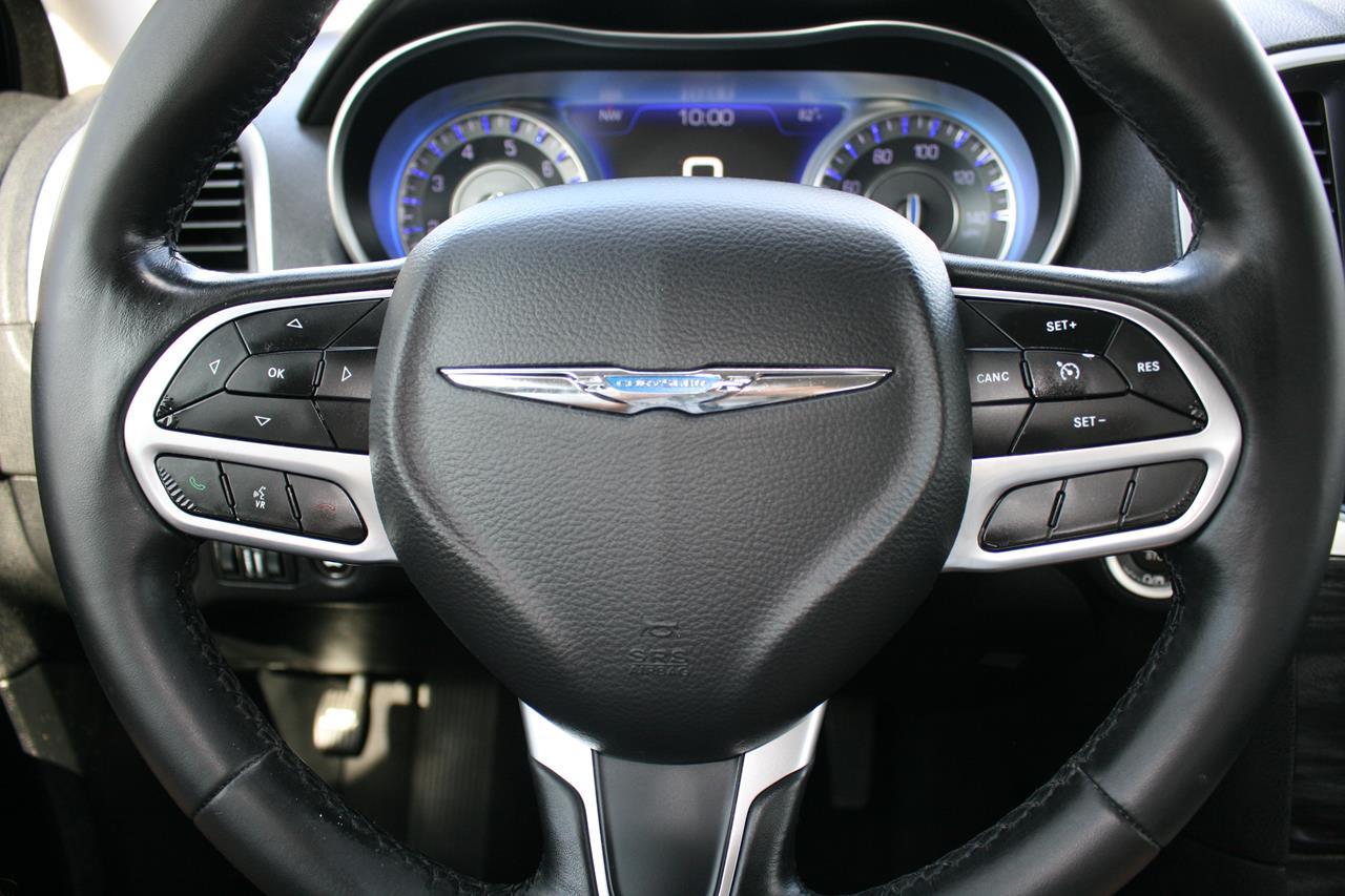 Chrysler 300 Touring RWD 2019