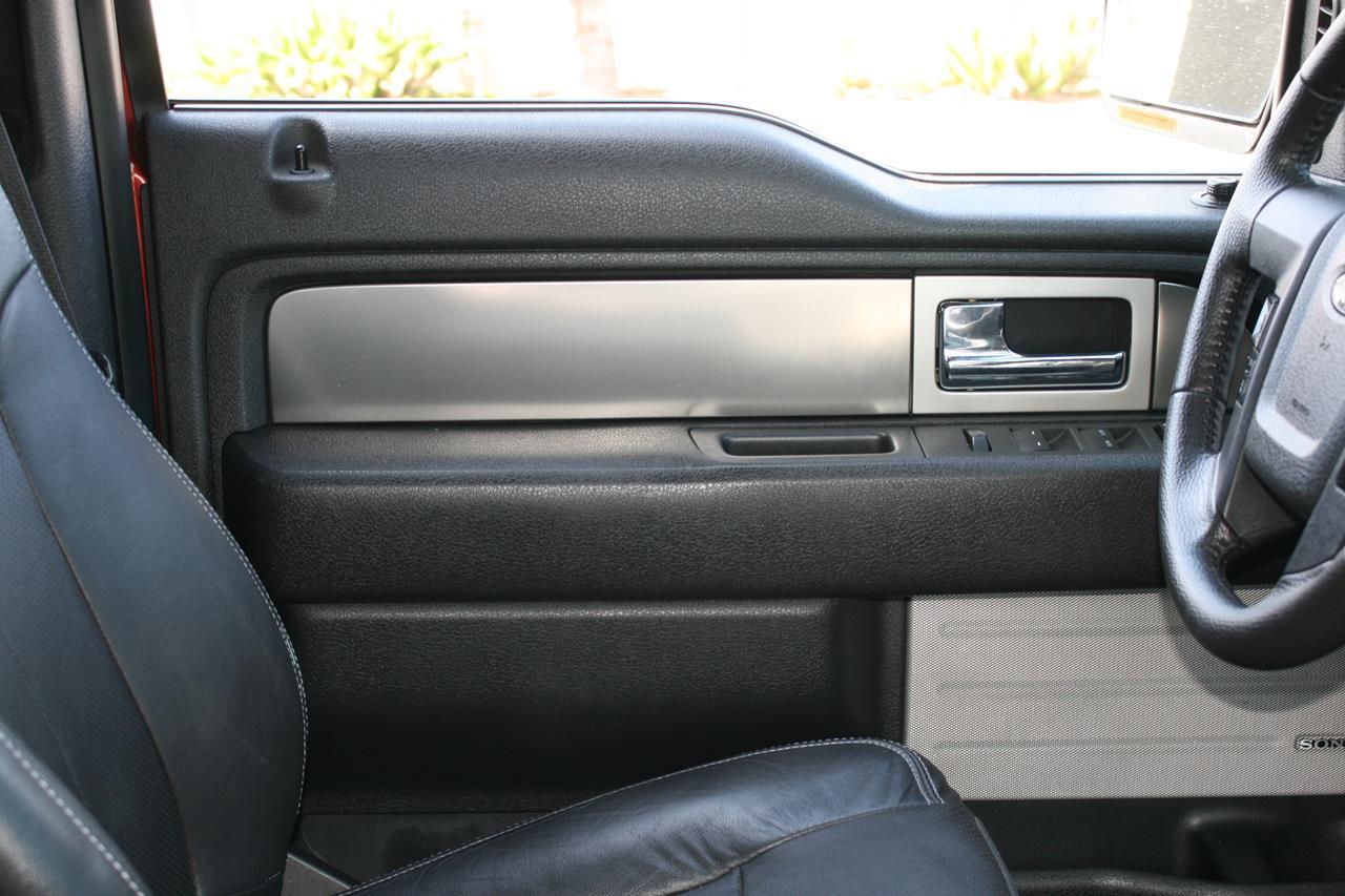 Ford F-150 4WD SuperCrew 145" Lariat 2014