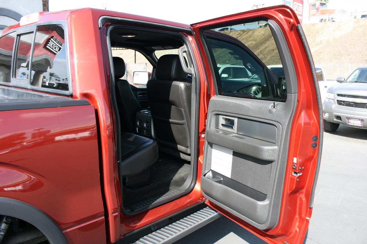 Ford F-150 4WD SuperCrew 145" Lariat 2014