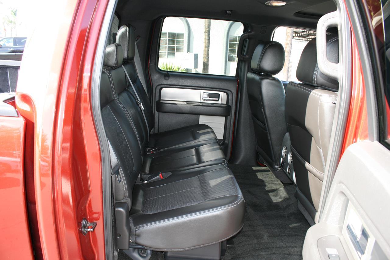 Ford F-150 4WD SuperCrew 145" Lariat 2014