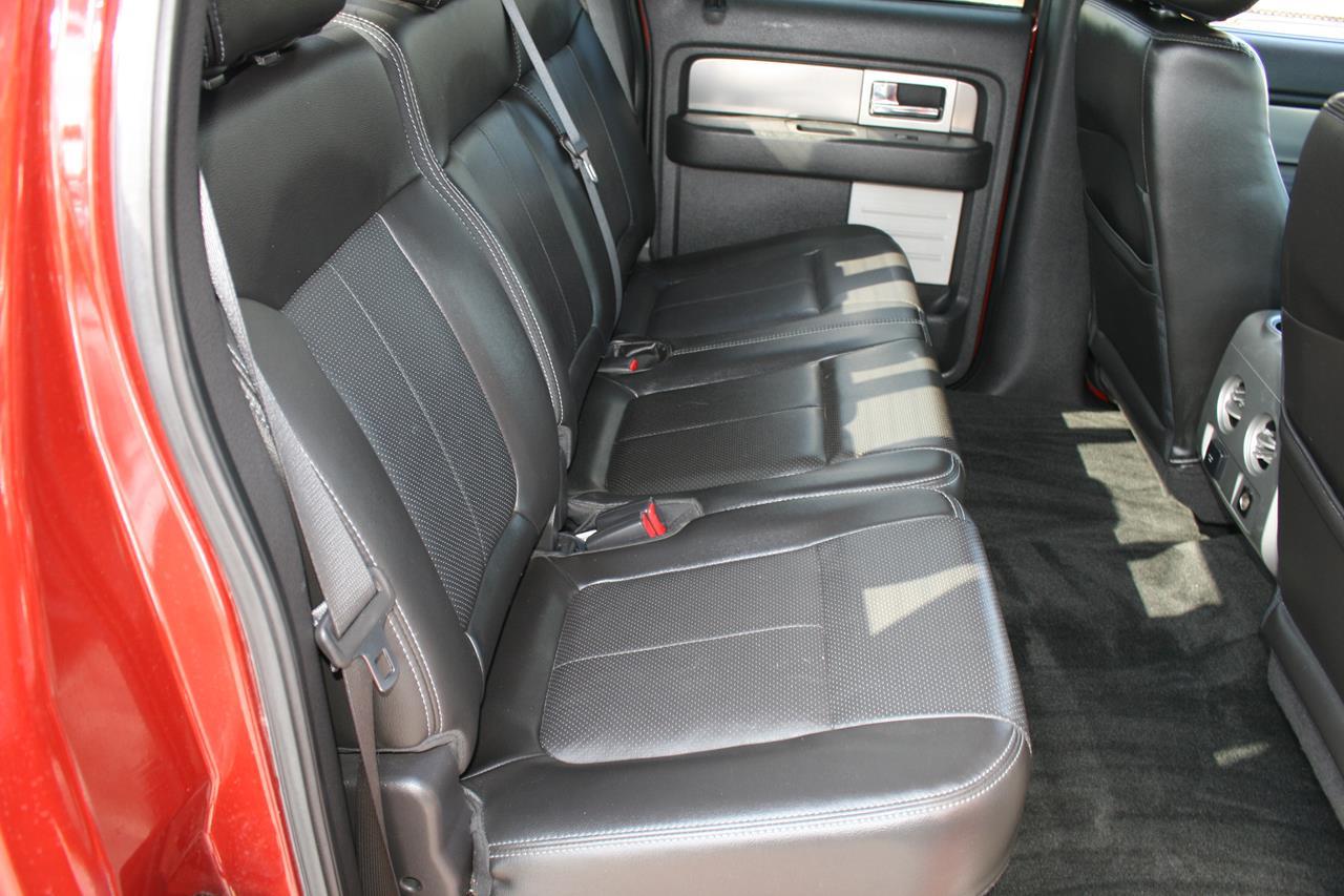 Ford F-150 4WD SuperCrew 145" Lariat 2014