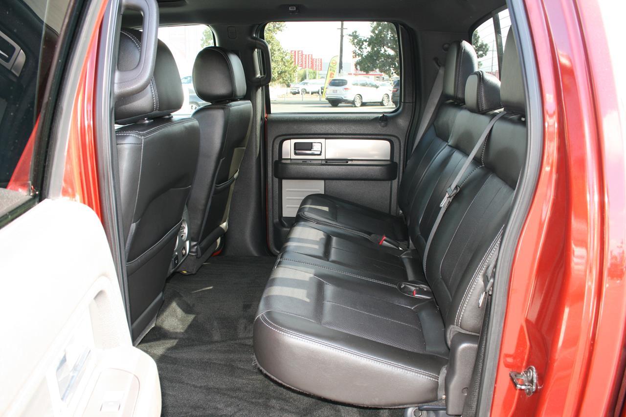 Ford F-150 4WD SuperCrew 145" Lariat 2014