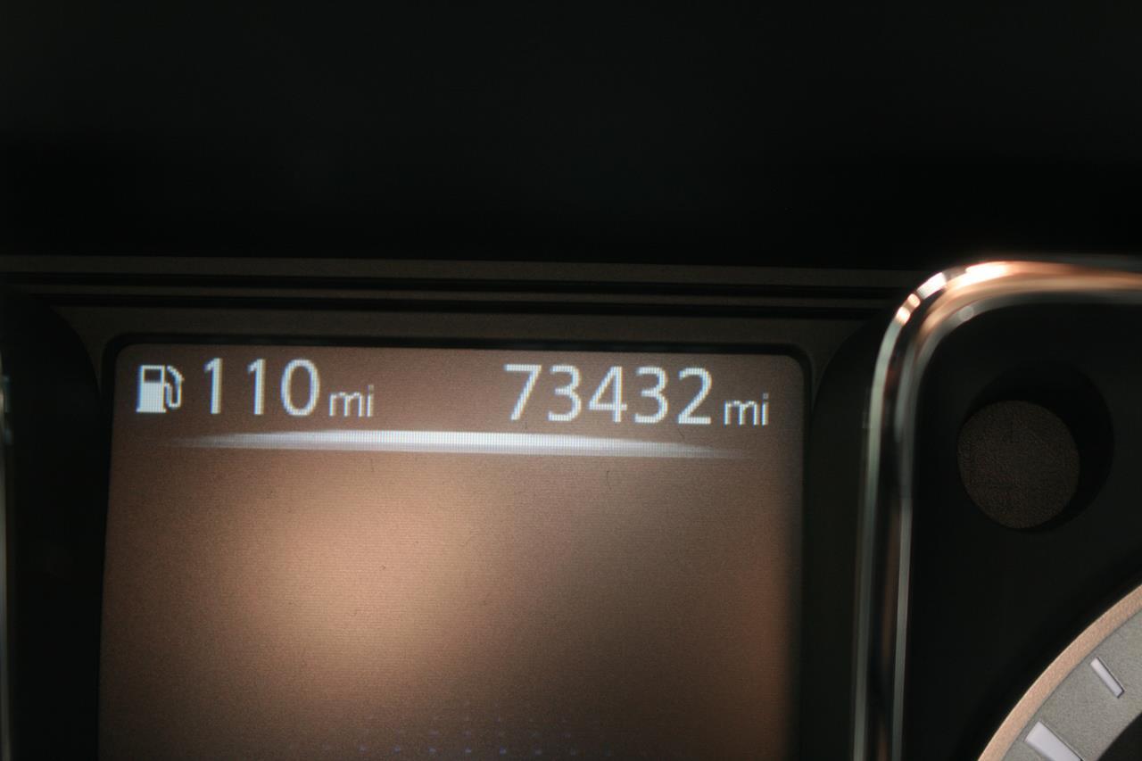 Nissan Titan 4x2 Crew Cab SV 2017