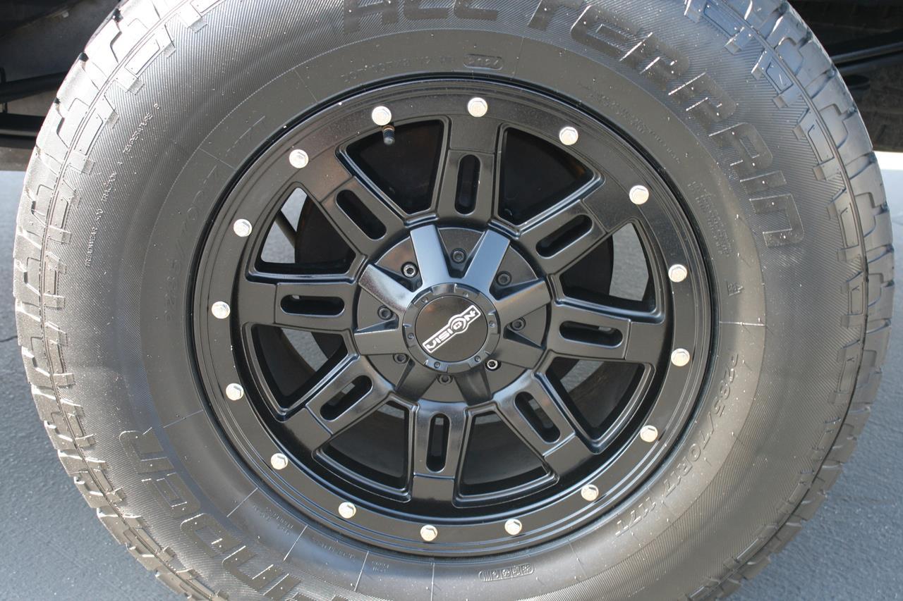 Chevrolet Silverado 1500 2WD Crew Cab 143.5" LT 2012