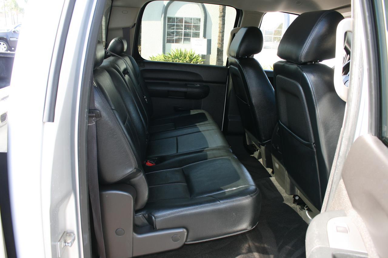 Chevrolet Silverado 1500 2WD Crew Cab 143.5" LT 2012
