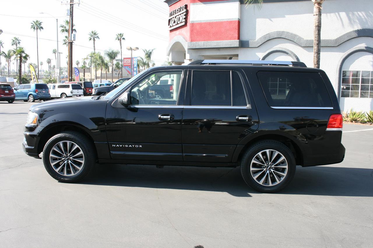 Lincoln Navigator 2WD 4dr Select 2016