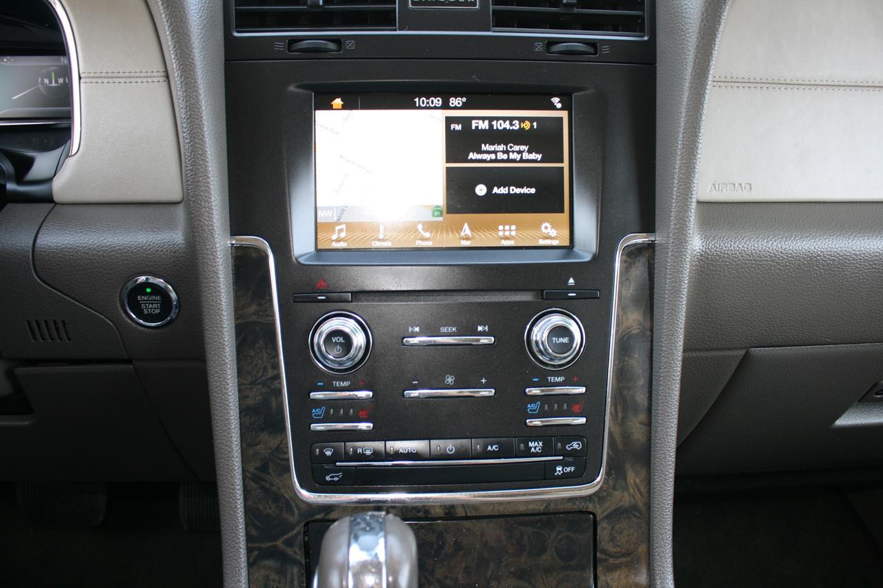 Lincoln Navigator 2WD 4dr Select 2016