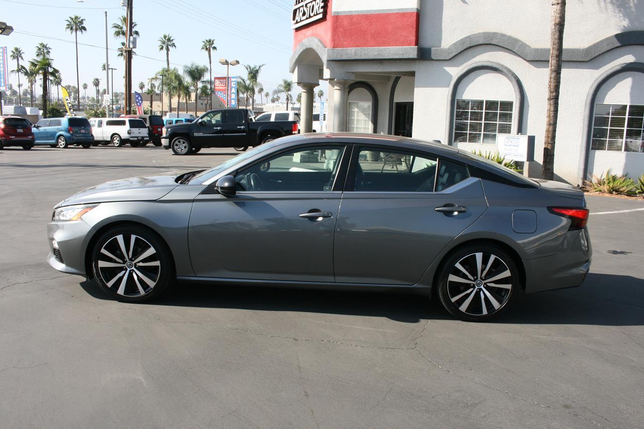 Nissan Altima 2.5 SR Sedan 2020