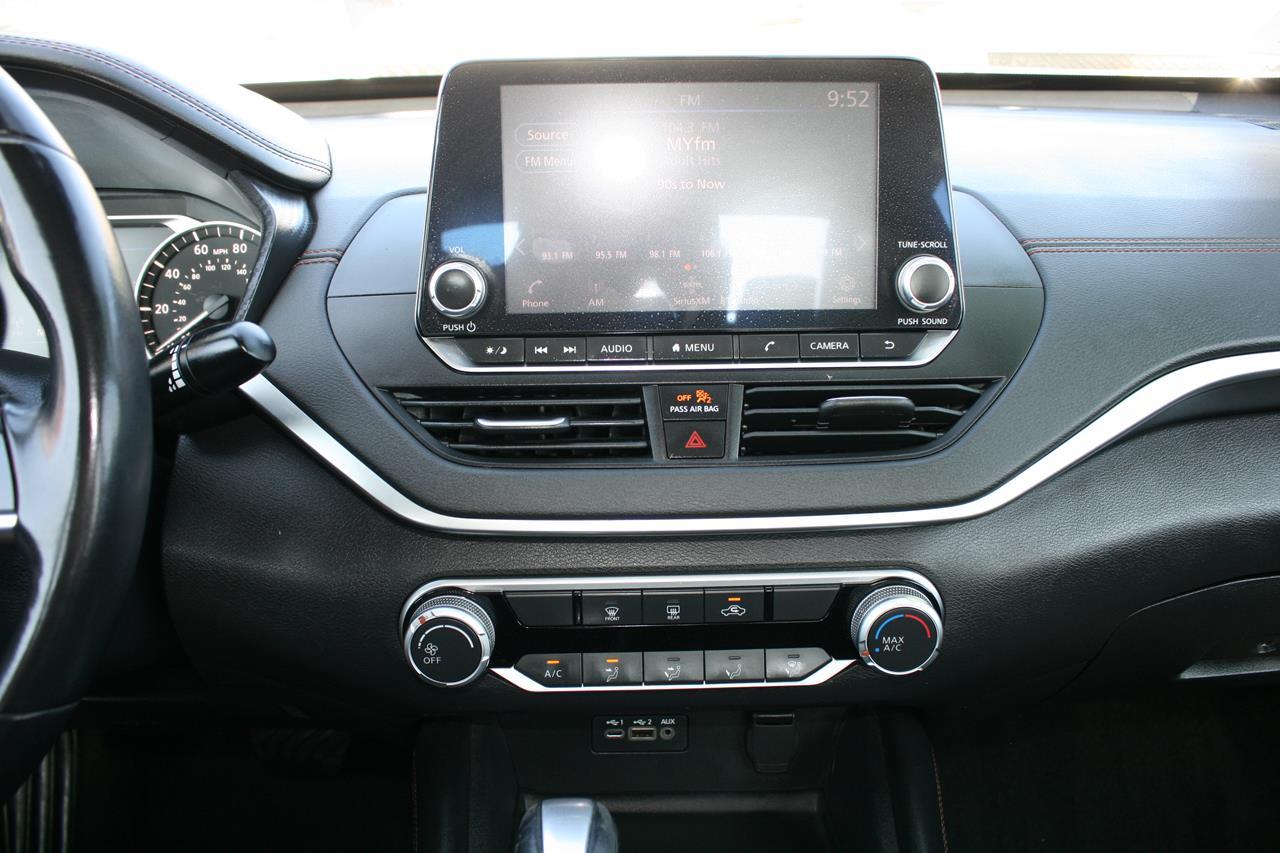 Nissan Altima 2.5 SR Sedan 2020