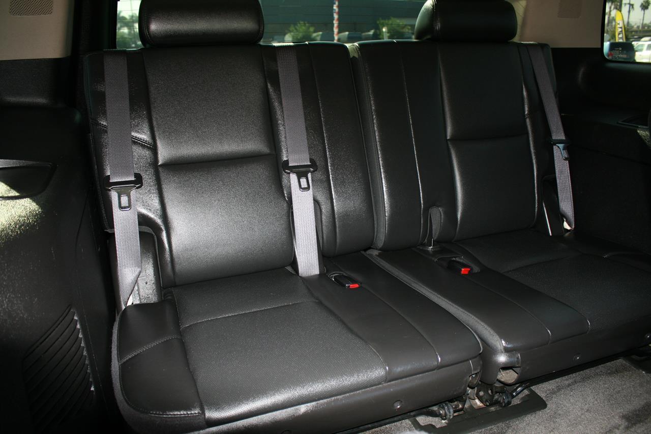 Chevrolet Tahoe 2WD 4dr 1500 LTZ 2012